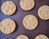 Foto del paso 5 de la receta: Tortitas de quinoa 🍳 Medallones de quinua y zanahoria 🍳 sin gluten 🍳 con opción vegana