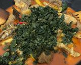 Foto langkah ke 6 dari resep Gulai Ayam Daun Singkong.