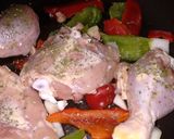 Foto del paso 1 de la receta: Pollo al verdeo con champignón