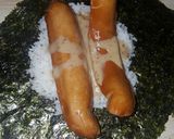 Foto langkah ke 3 dari resep Egg Sausage Onigirazu.