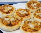 Foto langkah ke 6 dari resep Pizza mini.
