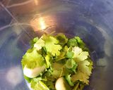 Foto del paso 2 de la receta Papas negras con mojo verde de cilantro