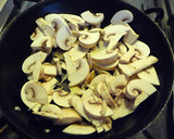 Foto del paso 11 de la receta: Crema de champiñones {baja en calorías}