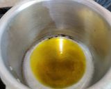 A picture of step 2 of Masala Lauki.