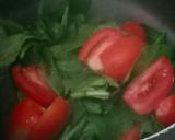 A picture of step 2 of Spinach soup.