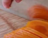Foto langkah ke 2 dari resep Terong goreng isi ayam.