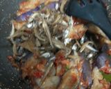 Foto langkah ke 5 dari resep Sambal Goreng Terong Teri.