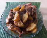 Foto langkah ke 6 dari resep Semur ayam kentang.