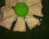 Foto langkah ke 9 dari resep Donat Bunga Sosis Gurih Renyah ala Violet Azalea.