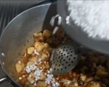 A picture of step 3 of Sabudana khichdi.