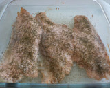 Foto del paso 16 de la receta: Salmón espolvoreado al horno y salsa de pescado ideal