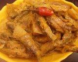 A picture of step 6 of Tangra fish in rich gravy.