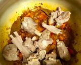 A picture of step 5 of Mutton Pulao.