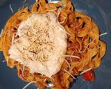 Foto del paso 8 de la receta: Tallarines con Guanciale, Salsa de Tomate y Bechamel