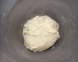 Foto del passaggio 2 della ricetta ‘’Brioscia cu tuppu ‘’ Brioche col tuppo a lunga lievitazione 🌷