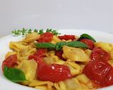 Pas rețetă Tortellini cu brânză și roșii cherry, în sos alb 2 fotografie