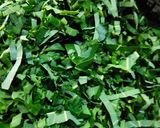 Foto langkah ke 1 dari resep Gulai Daun Singkong / Sayur Daun Singkong.