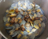 Foto del paso 2 de la receta: Alcachofas con almejas