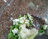 बेसन आटा चीला (besan atta cheela recipe in Hindi) रेसिपी चरण 1 फोटो
