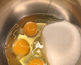 Foto del paso 2 de la receta: Magdalenas muy esponjosas