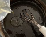 Foto langkah ke 3 dari resep Brownies Ketam Hitam Keju Karamel.
