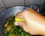 Foto langkah ke 8 dari resep Ayam Tinoransak Khas Manado.