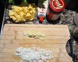 A picture of step 2 of Creamy Chili Oil Pasta.