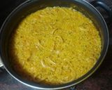 Foto del paso 5 de la receta Arroz amarillo con calamares y gambas