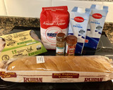 Foto del paso 1 de la receta: Torrijas de leche