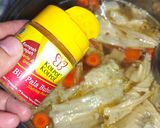 Foto langkah ke 4 dari resep Sop Kembang Tahu Telur Puyuh.