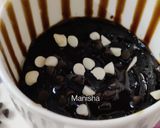 A picture of step 6 of Oreo Biscuits Mug Cake.