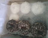 Foto langkah ke 4 dari resep Donat Ekonomis (sumber yt: ResepPapa).