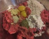 Foto del paso 2 de la receta: Albóndigas rellenas en salsa de chipotle 🌺
