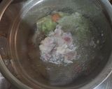 Foto langkah ke 3 dari resep Soup Sayur Kuah Saring.