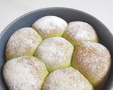 Foto langkah ke 2 dari resep Roti Matcha.