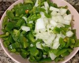 Foto del paso 2 de la receta: Pollo con tomate