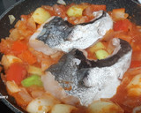 Foto del paso 4 de la receta: Cogote de merluza con hortalizas, sabor Cookpad