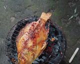 Foto langkah ke 4 dari resep Ikan nila bakar sambal dabu-dabu.