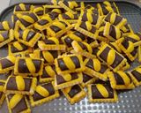 Foto langkah ke 5 dari resep Kue Coklat Stik.