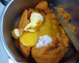 Foto langkah ke 2 dari resep Sweet Potato Mochi Bread.