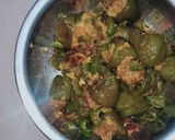 भरवा शिमला मिर्च (Bharwan Shimla Mirch recipe in Hindi) रेसिपी चरण 4 फोटो