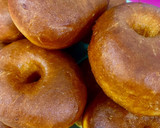 Foto del paso 14 de la receta: Donuts con chocolate blanco, pistacho y frutos rojos
