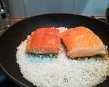 Foto del paso 3 de la receta: Salmón marinado unilateral