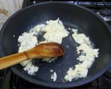 A picture of step 3 of Fried Rice.