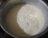 A picture of step 1 of Egg and Suji Halwa.