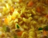 मसाला वेज्जी मैगी(masala veggi maggi recipe in hindi) रेसिपी चरण 1 फोटो