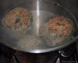 A picture of step 8 of Kofteh Tabrizi (Persian giant meat balls).