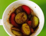 Foto del paso 3 de la receta: Ensalada de tomate y pepino