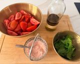Foto del paso 1 de la receta Sopa de tomate con hierba buena