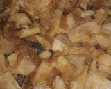 Foto del paso 3 de la receta: Kuchen de manzanas volteado